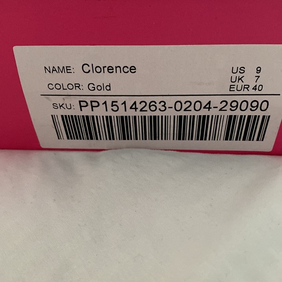 Gold pumps from JustFab used once - Picture 3 of 4